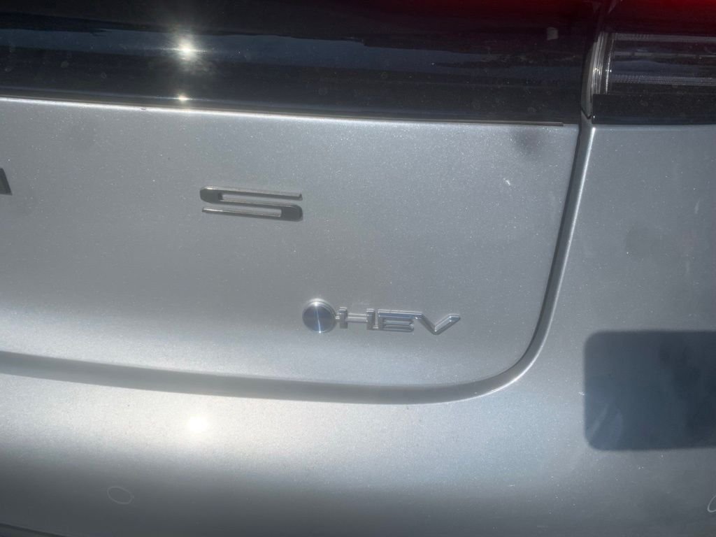 Used 2024 Cutting Edge Toyota Limited image 5