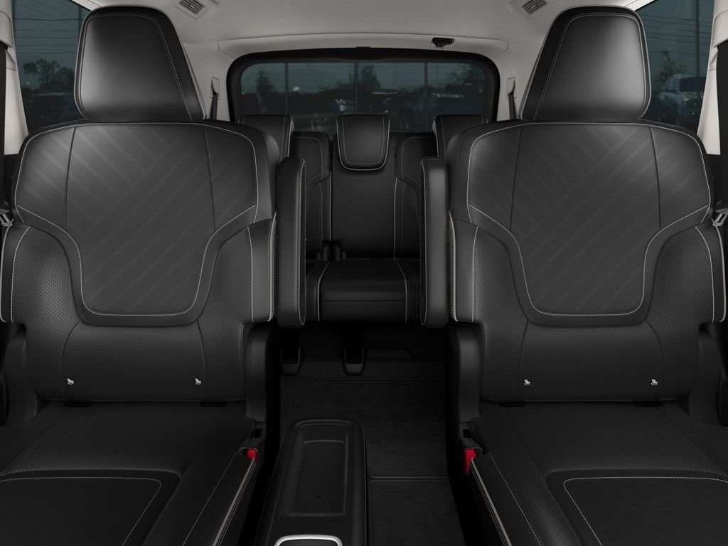 New 2027 Silver INFINITI LUXE image 8