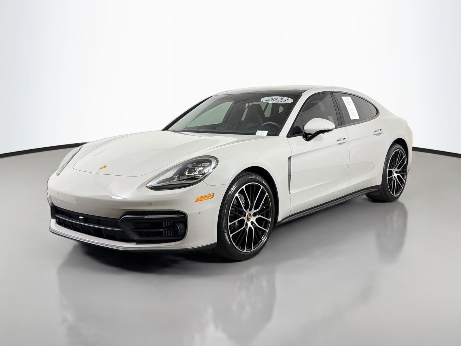 2023 Porsche Panamera Platinum Edition