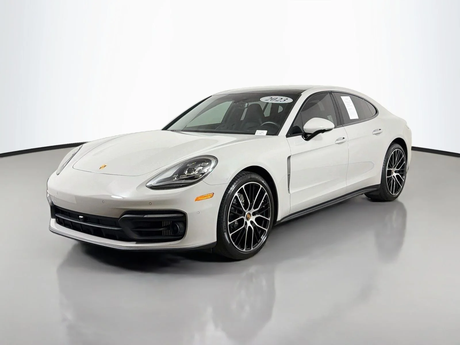 2023 Porsche Panamera