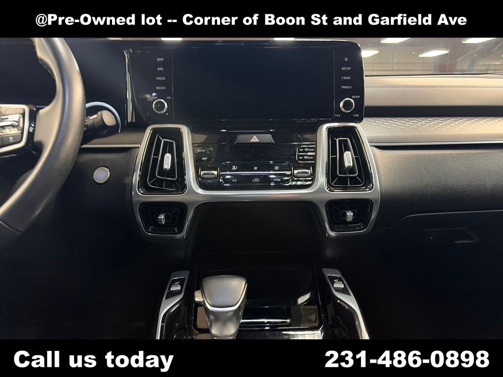 Used 2023 Gray Kia SX image 19