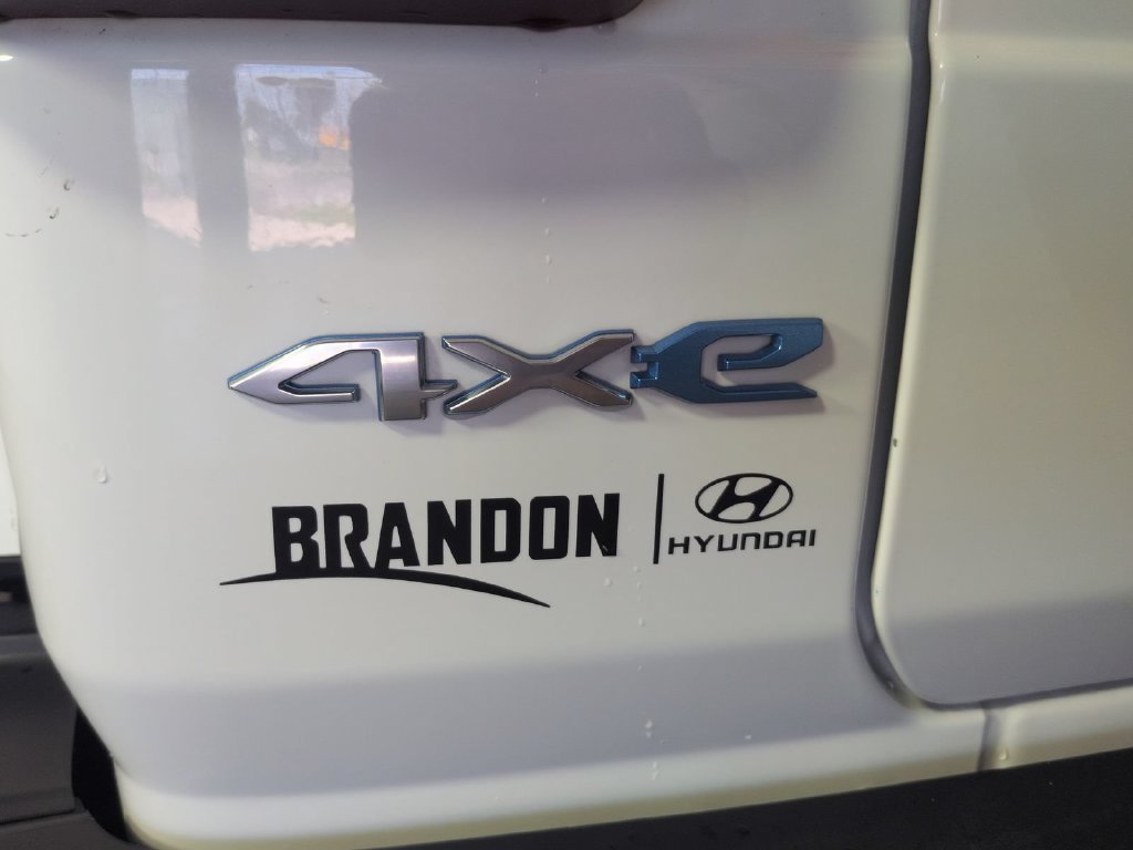 Used 2024 White Jeep Sahara 4xe image 17