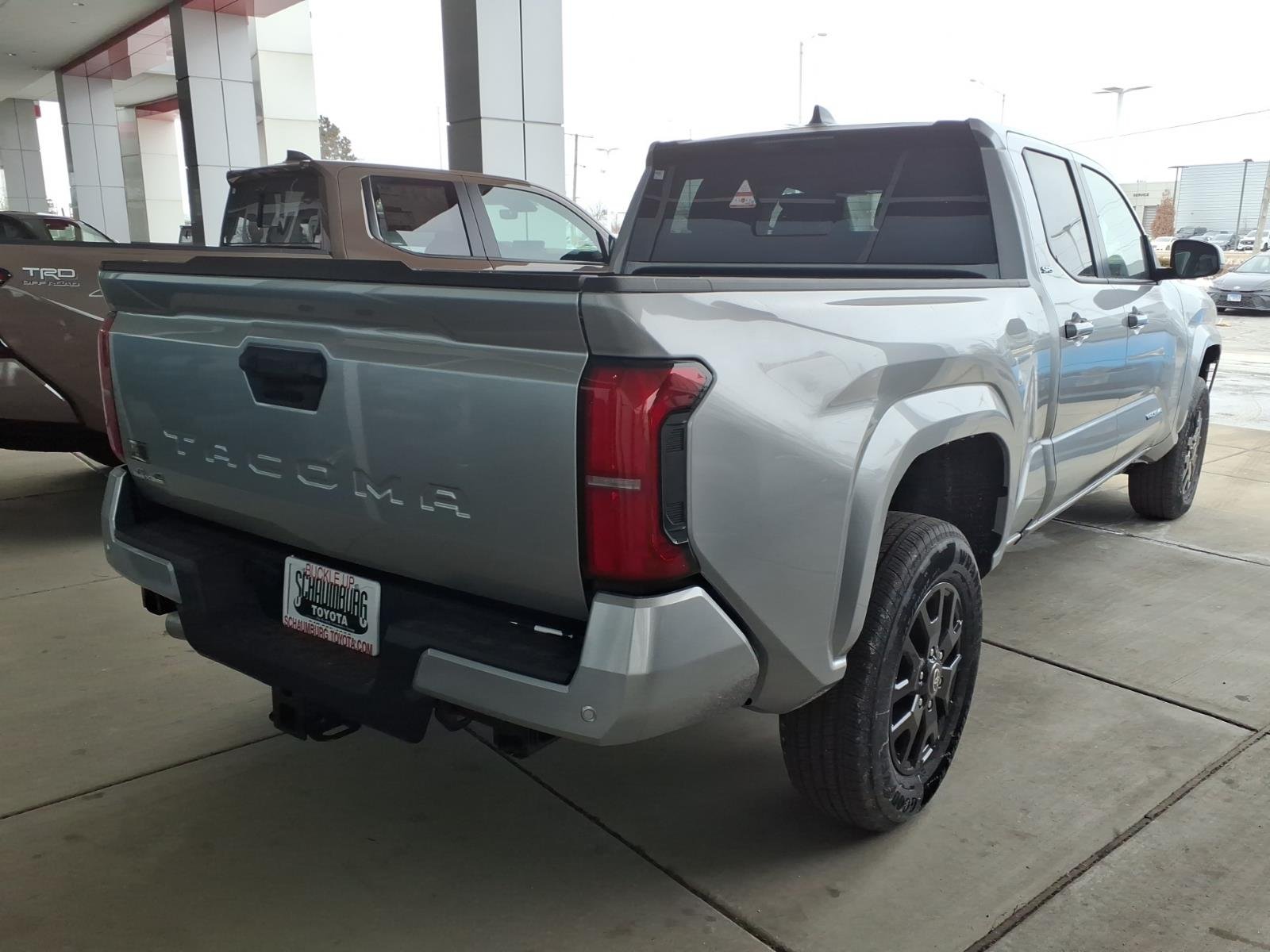 2026 Toyota Tacoma SR5 - Photo 7