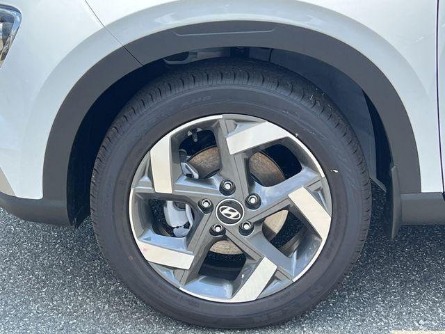 New 2026 White Hyundai SEL image 34