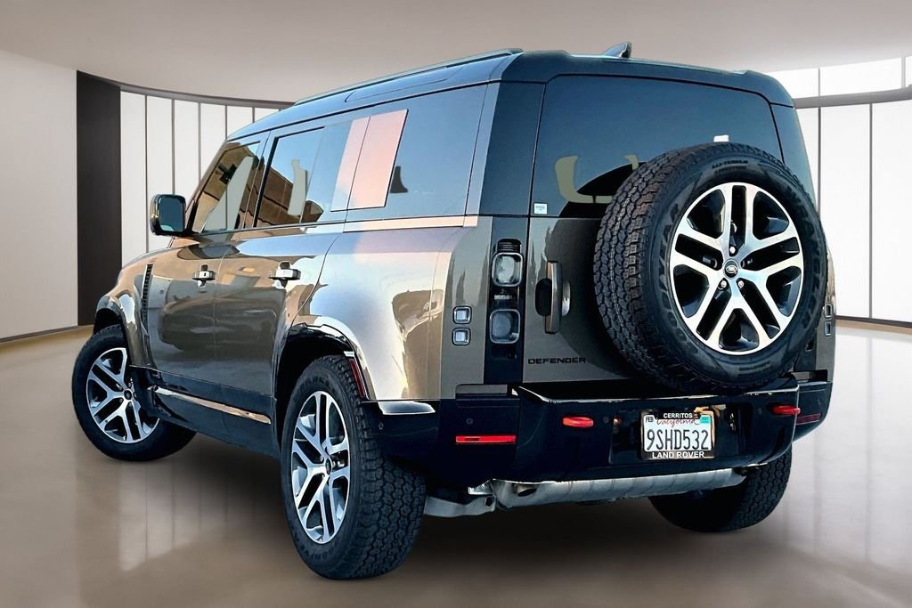 2025 Land Rover Defender X