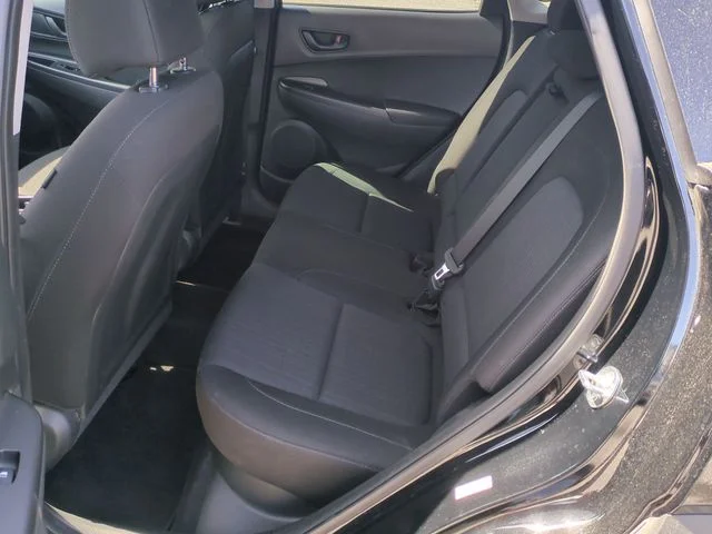 Used 2023 Black Hyundai SEL image 27