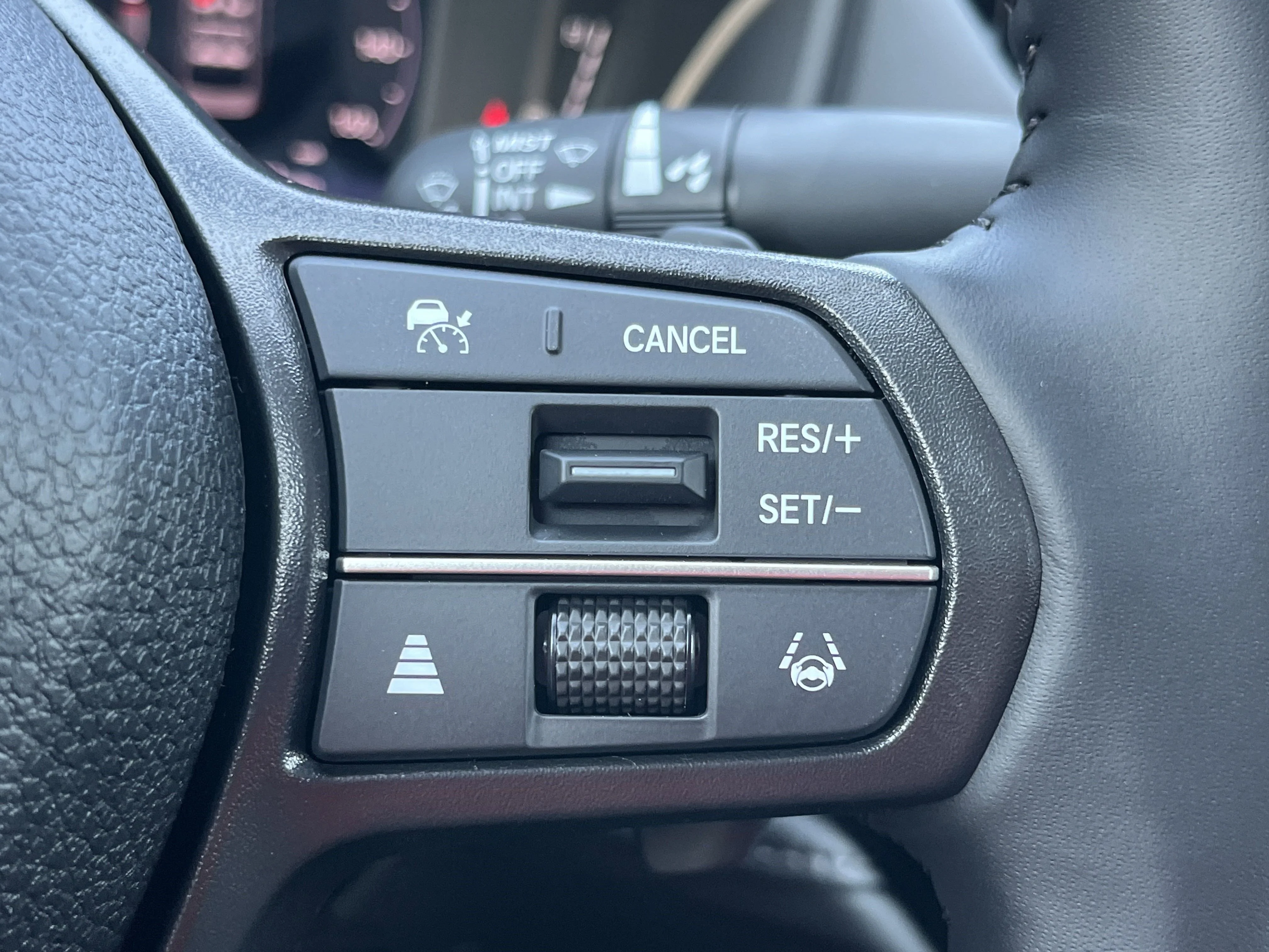 2025 Honda Accord Hybrid EX-L - Photo 15