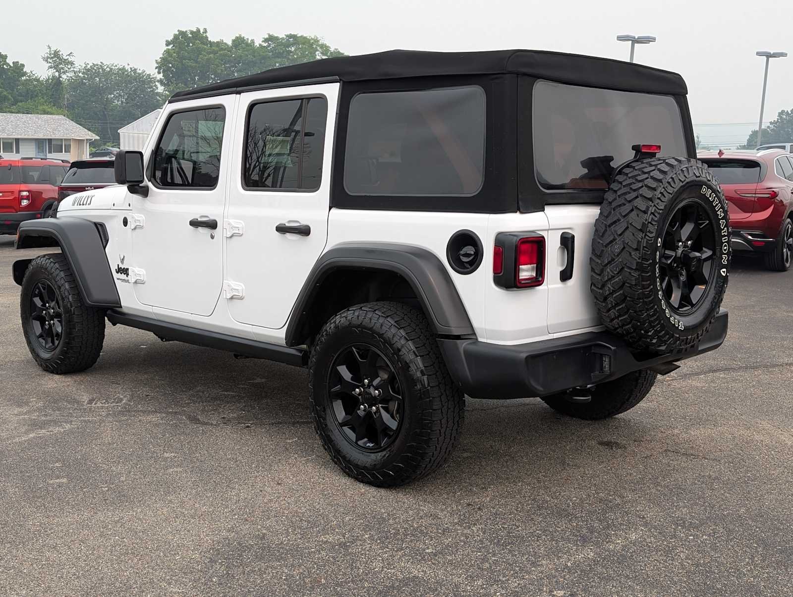 Used 2022 Bright White Clearcoat Jeep Unlimited Willys image 11
