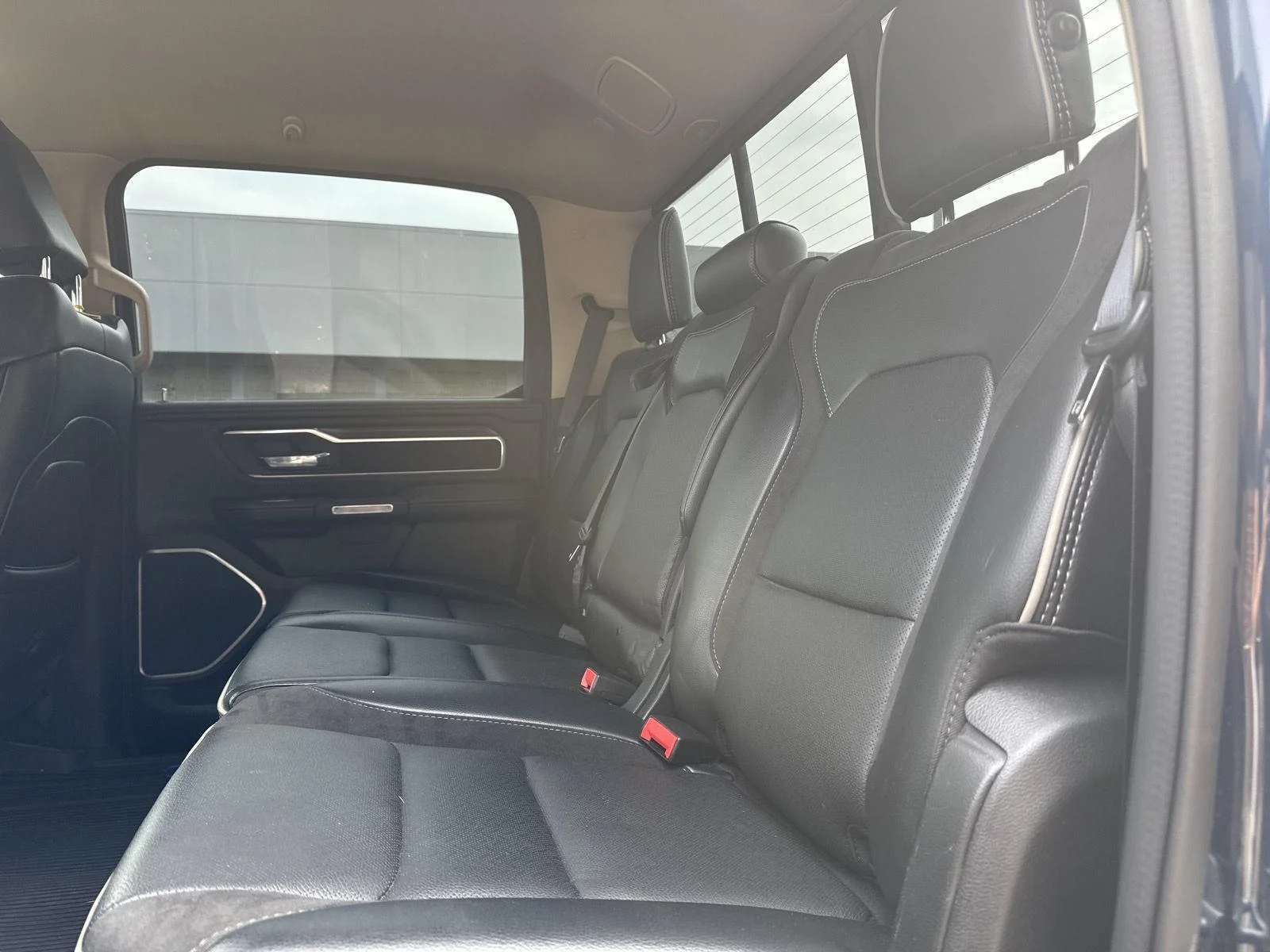 Used 2021 Patriot Blue Pearlcoat Ram Laramie image 8