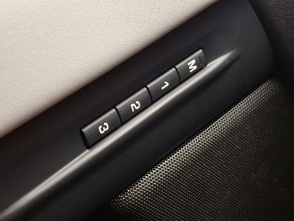 2026 Land Rover Range Rover Evoque S - Photo 18
