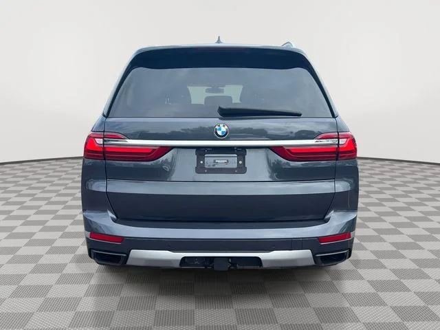 Used 2019 Gray BMW xDrive50i image 4
