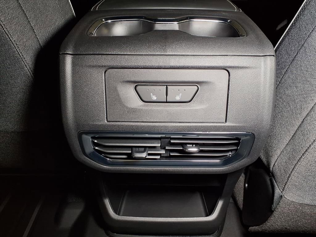 2026 GMC Sierra EV Elevation - Photo 13