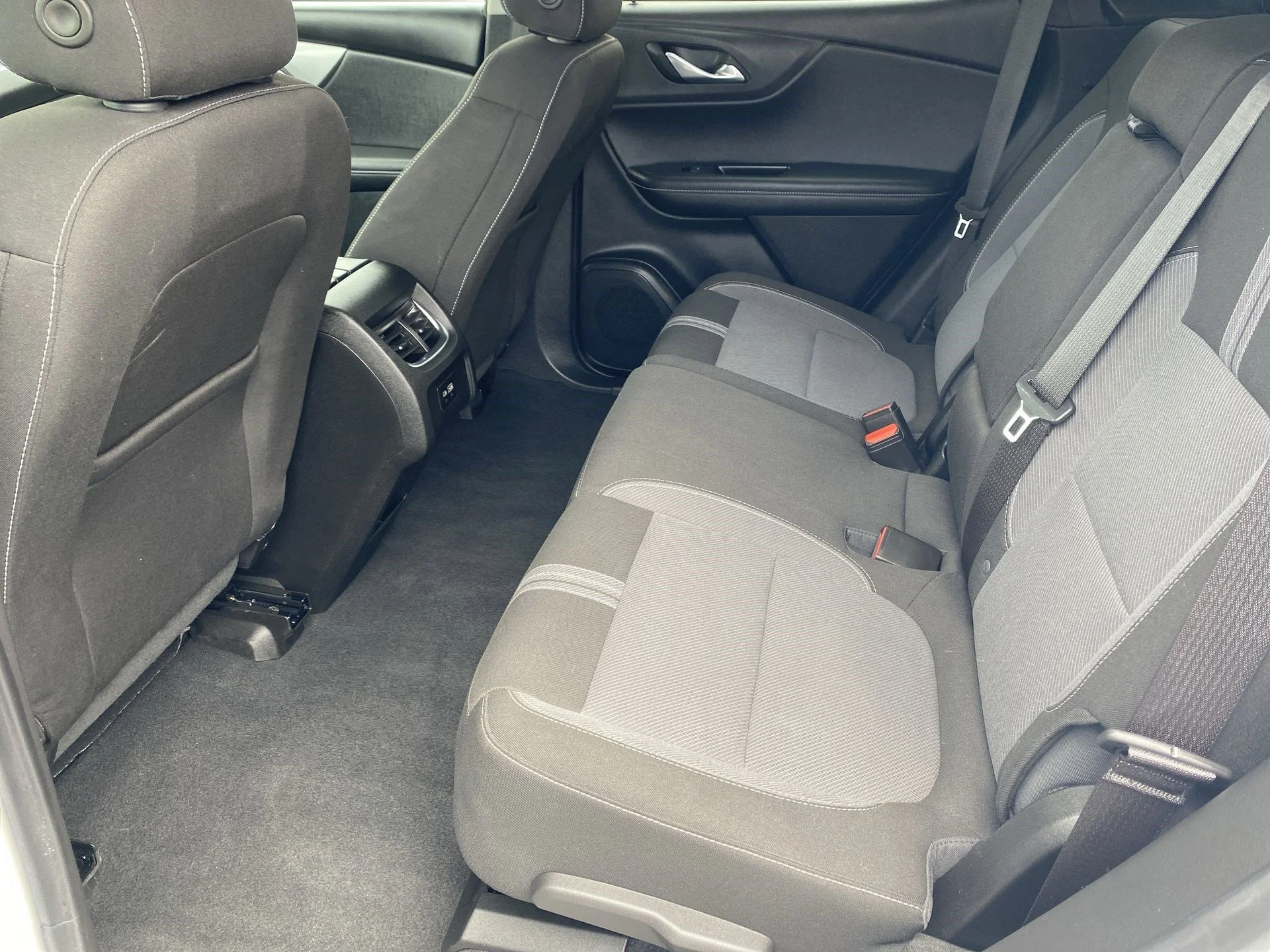 2025 Chevrolet Blazer 2LT - Photo 28