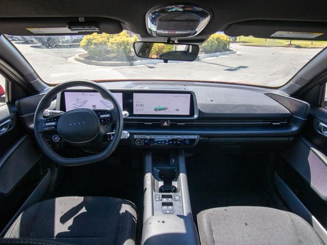 2025 Hyundai IONIQ 6 SE - Photo 17