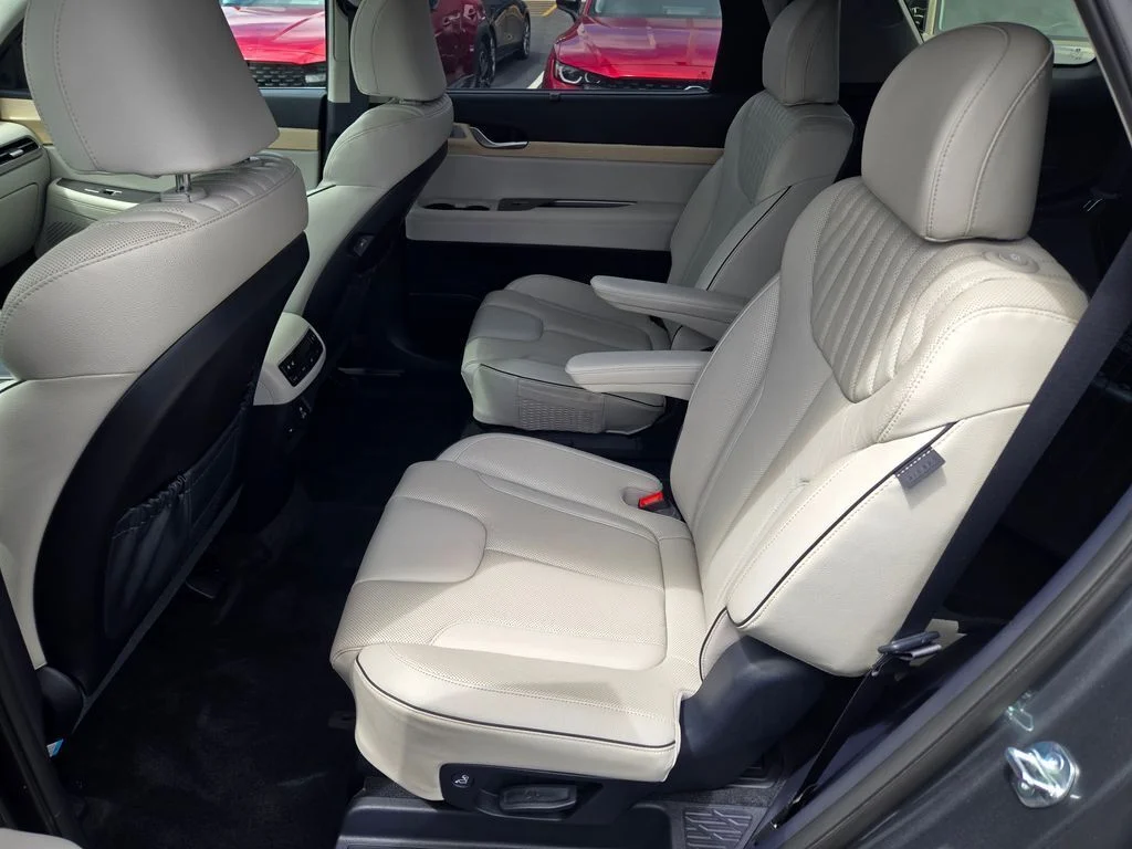 Used 2023 Gray Hyundai Limited image 19