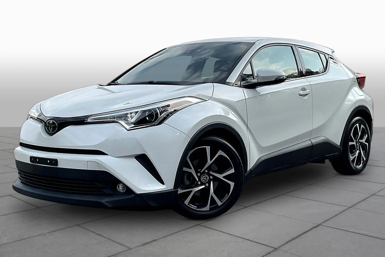 Pre-Owned 2019 Toyota C-HR Limited
