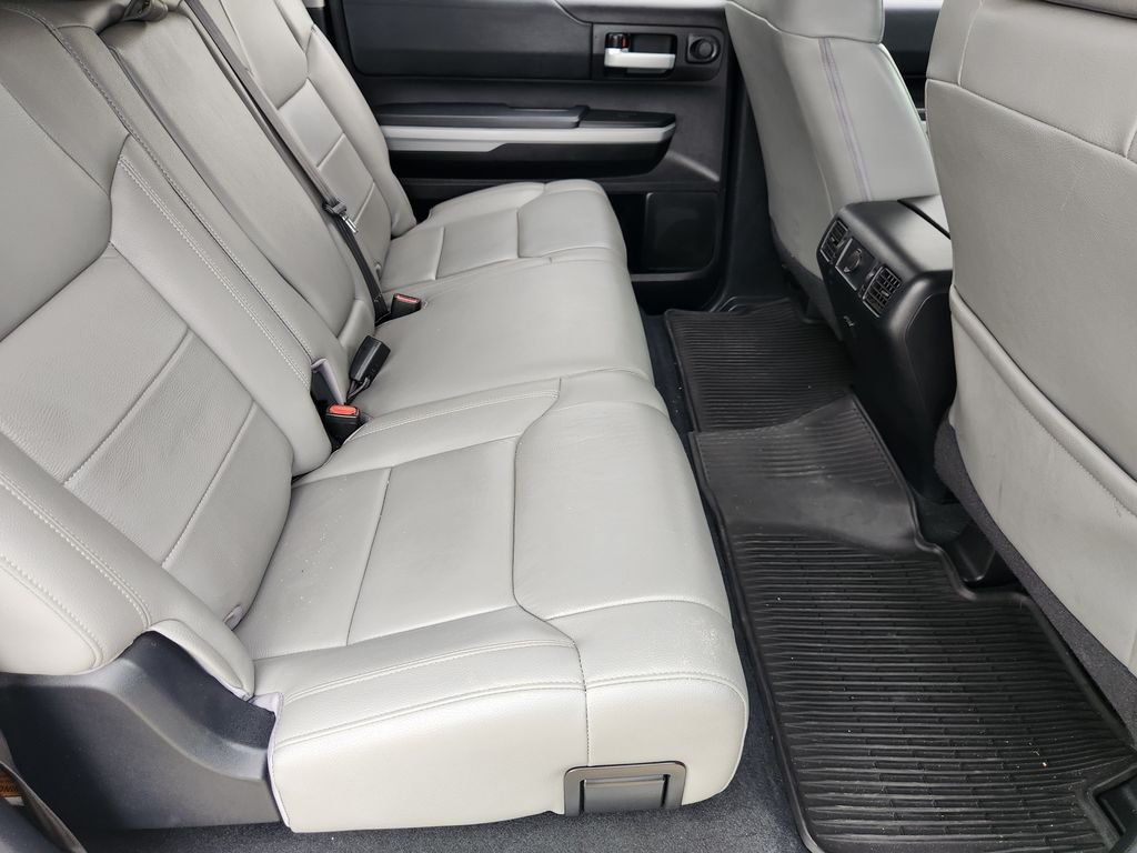 Used 2020 Super White Toyota SR5 image 32