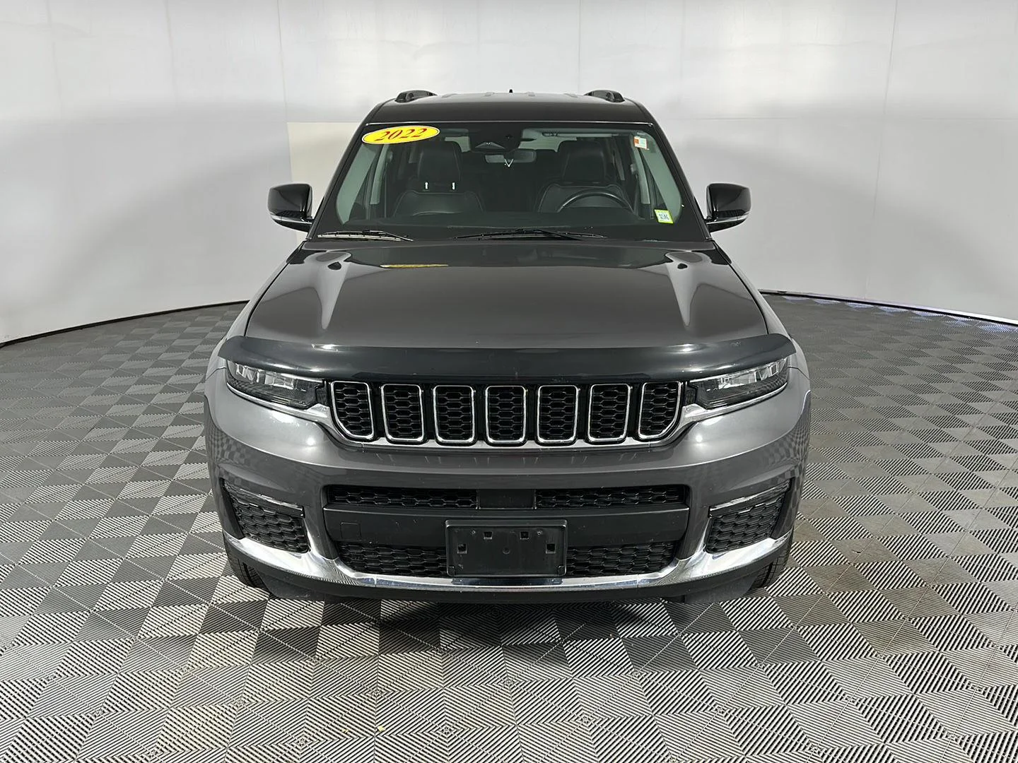 Used 2022 Baltic Gray Metallic Clearcoat Jeep Limited image 2