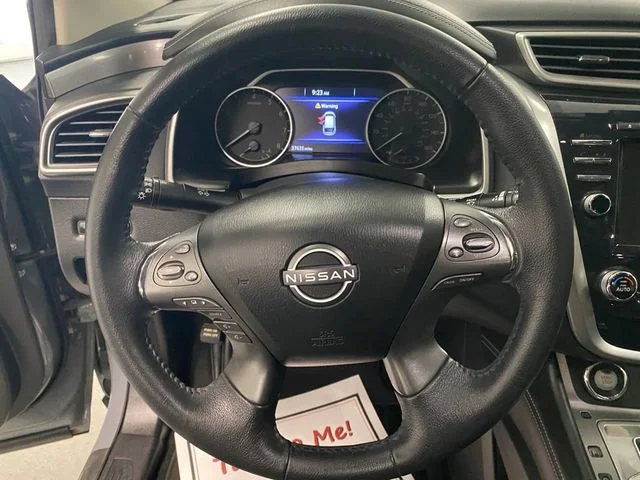 Used 2024 Gray Nissan SV image 17