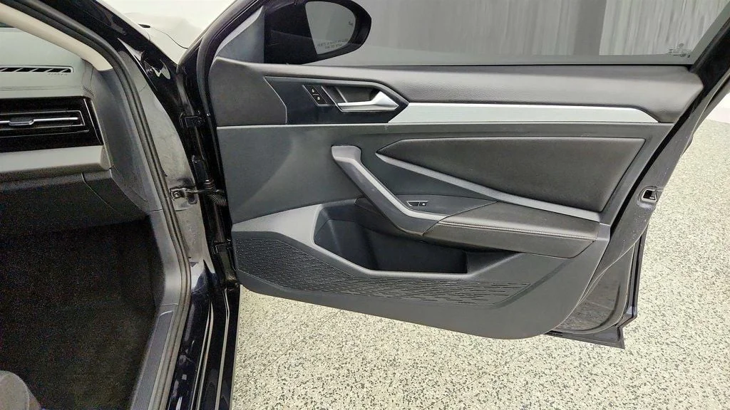 Used 2025 Deep Black Pearl Volkswagen S Automatic w/ Auto-Dimming Mirror image 24