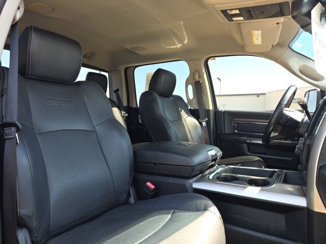 Used 2017 Granite Crystal Metallic Clearcoat Ram Laramie image 13