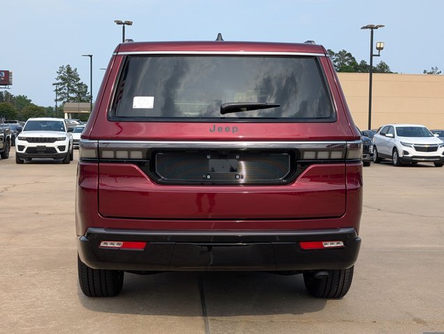 New 2026 Velvet Red Pearl-Coat Exterior Paint Jeep BASE image 4