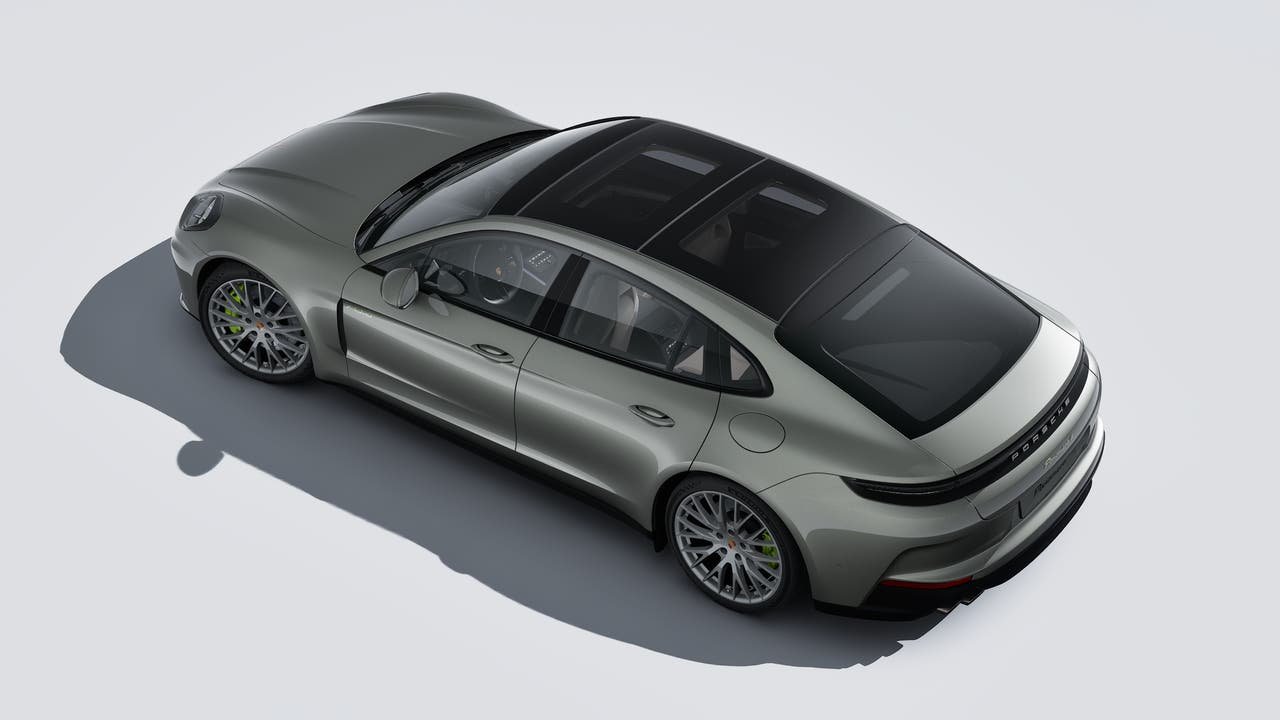 New 2027 Aventurine Green Metallic Porsche 4 E-Hybrid image 4
