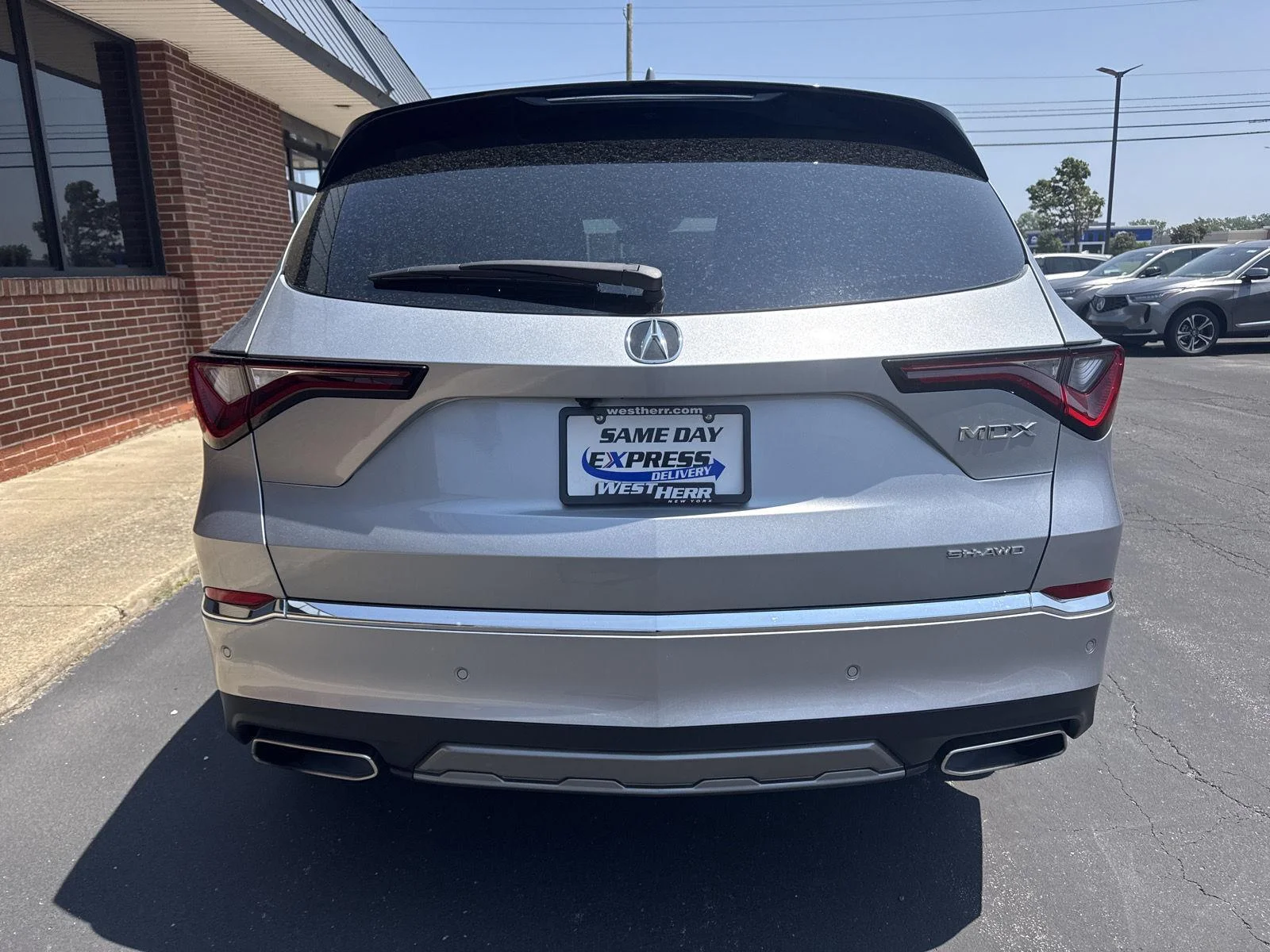 Used 2026 Solar Silver Metallic Acura SH-AWD with Technology Package image 5