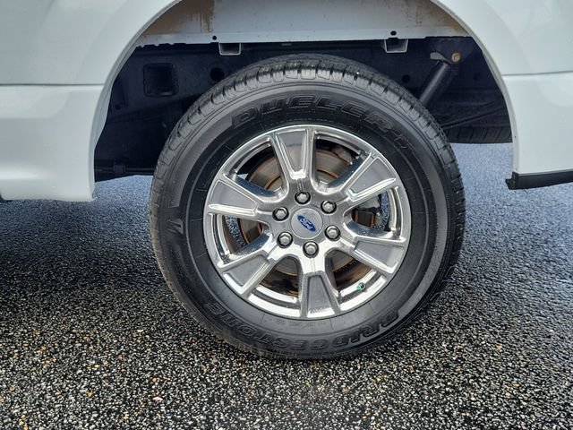 Used 2016 White Ford XL image 31