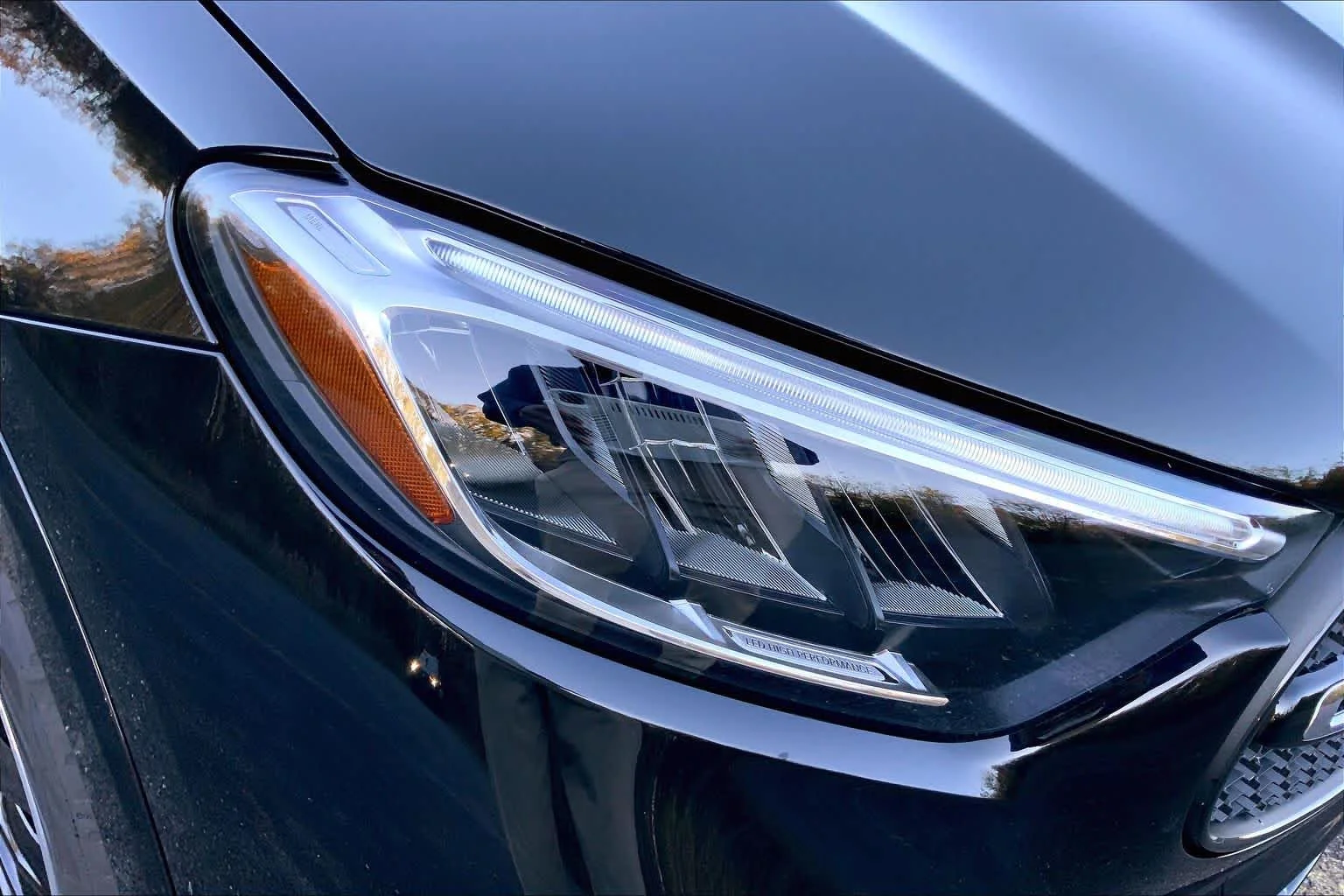 New 2026 Obsidian Black Metallic Mercedes-Benz GLC 300 image 13
