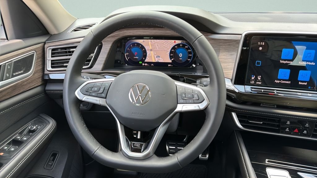 2026 Volkswagen Atlas SEL Premium R-Line - Photo 12
