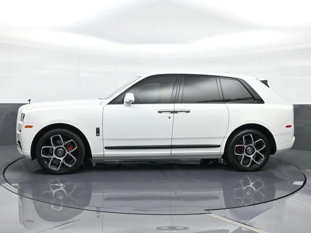 Certified Used 2022 White Rolls-Royce Black Badge image 3