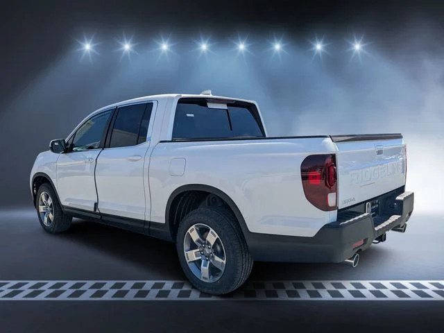 New 2026 Platinum White Pearl Honda RTL image 5