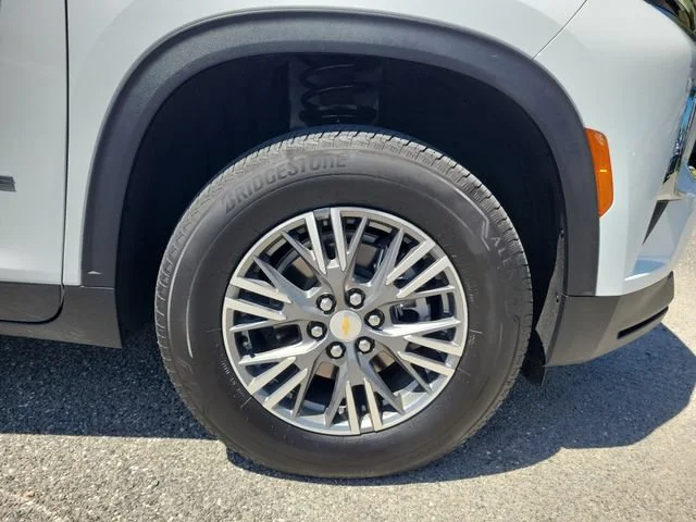 2026 Chevrolet Traverse LT - Photo 6