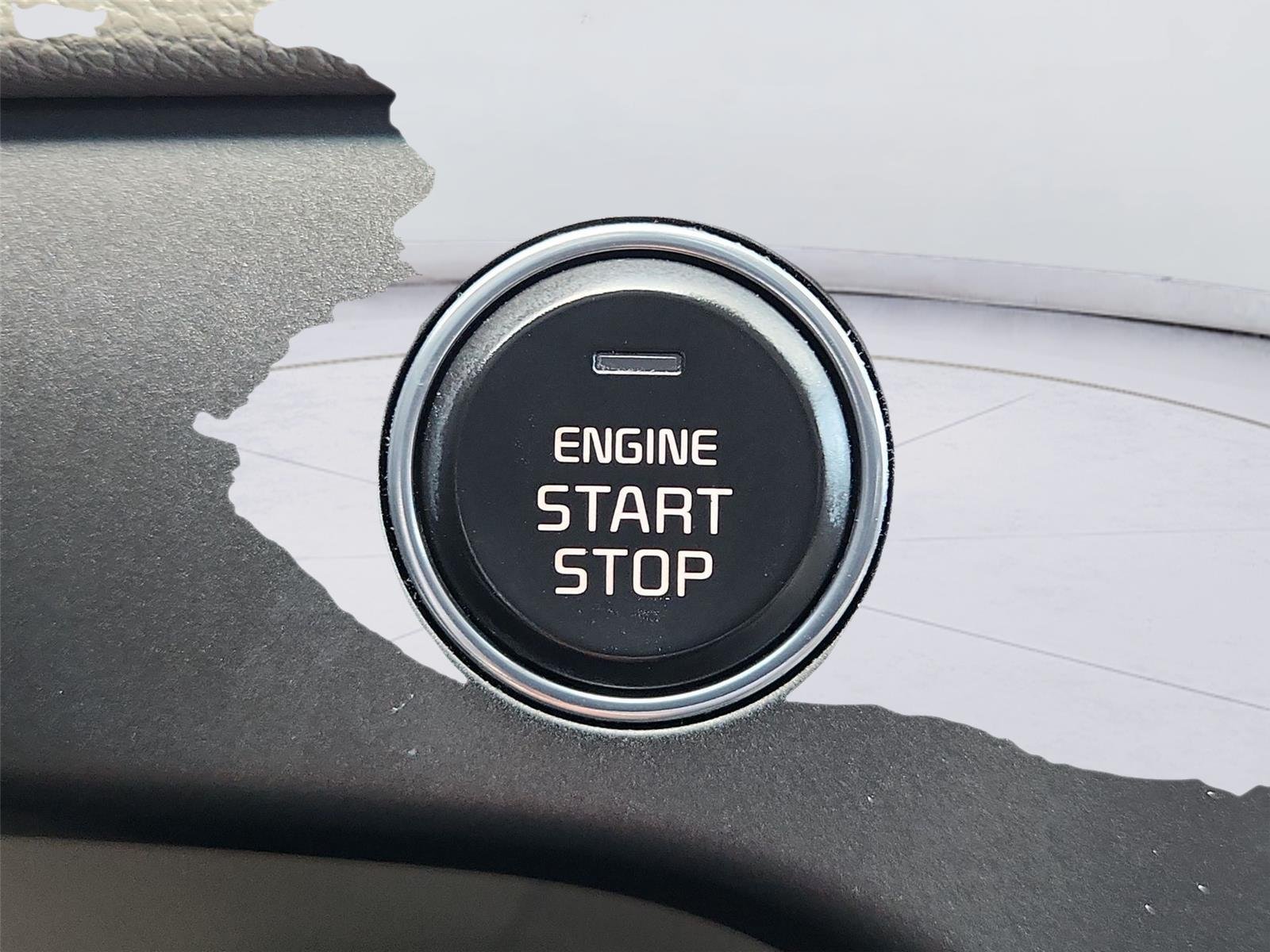 Used 2017 Silver Kia EX image 16