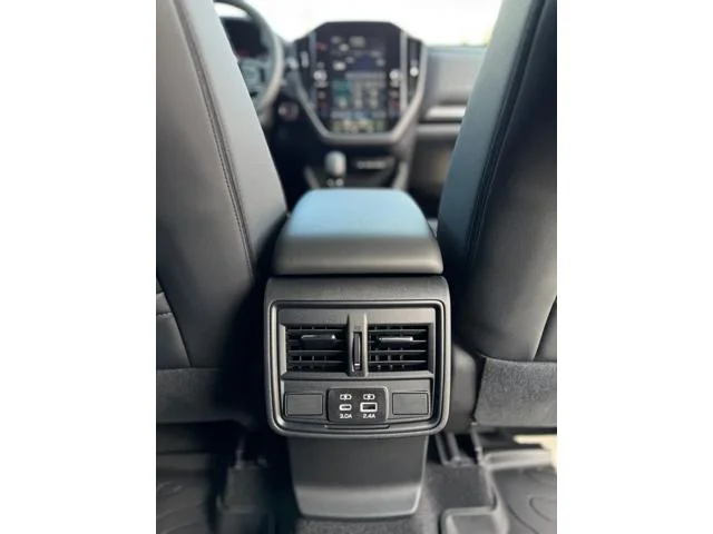 New 2026 AUTUMN GREEN METALLIC Subaru Premium image 26