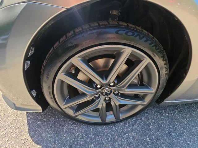 Used 2016 Silver Lexus 350 image 10