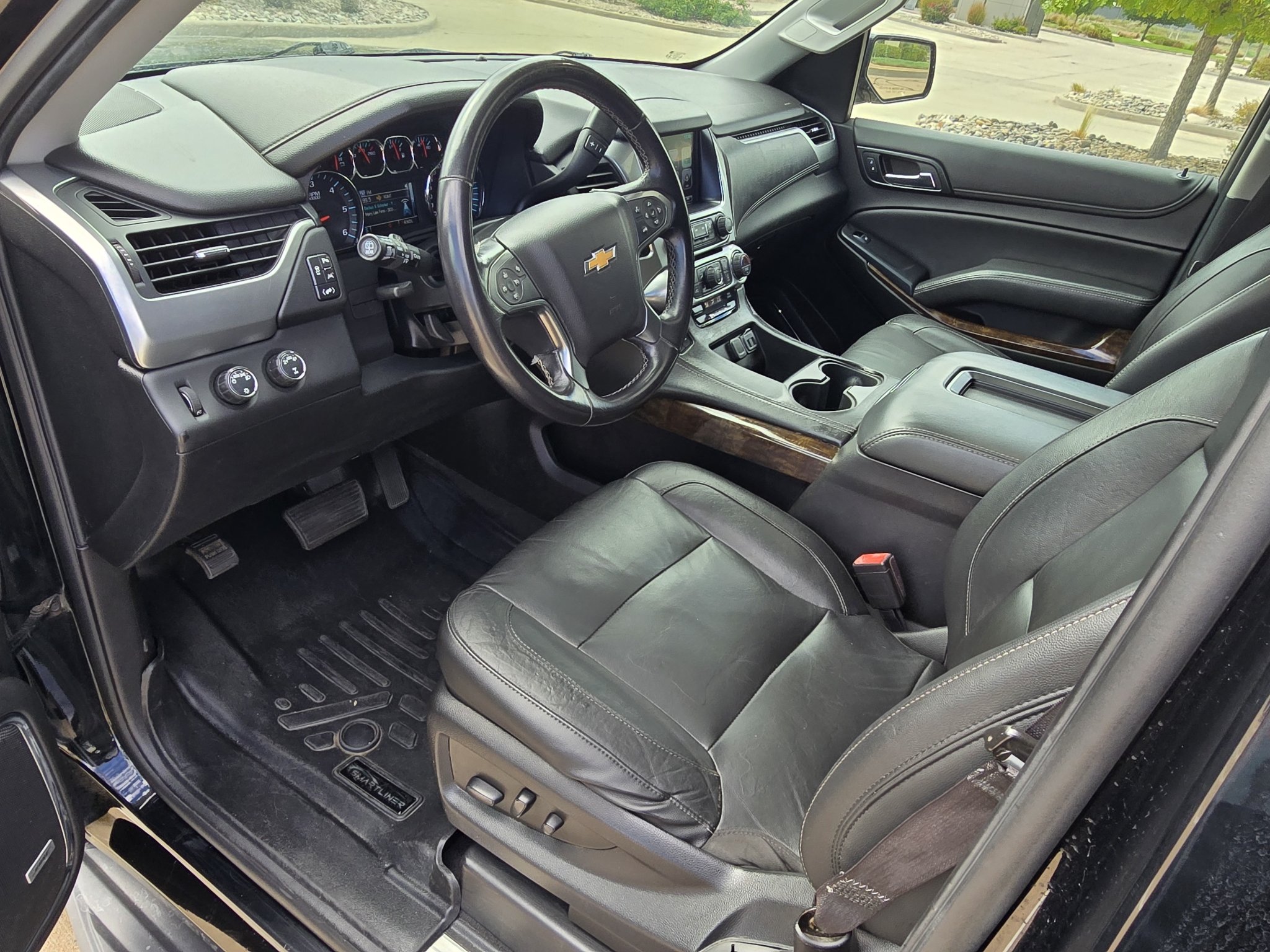Used 2020 Black Chevrolet LT image 25