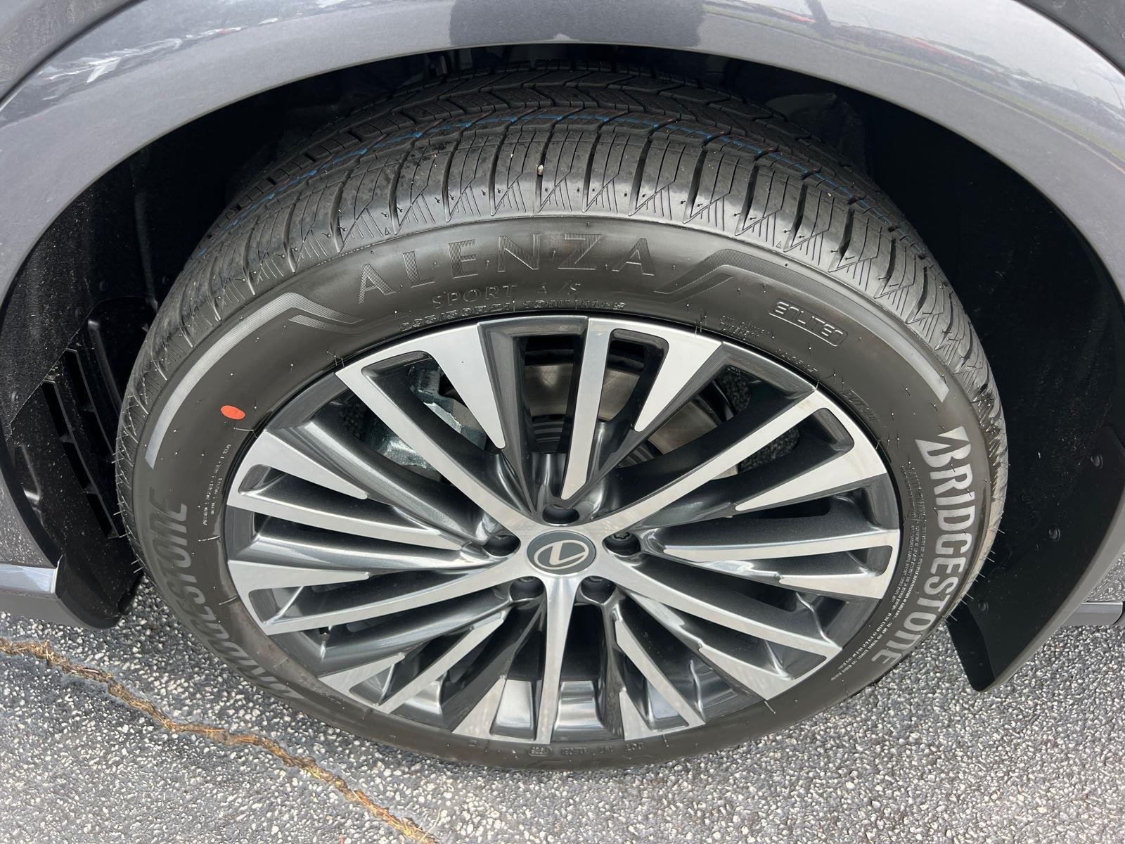 New 2026 Cloudburst Gray Lexus PREMIUM PLUS image 11