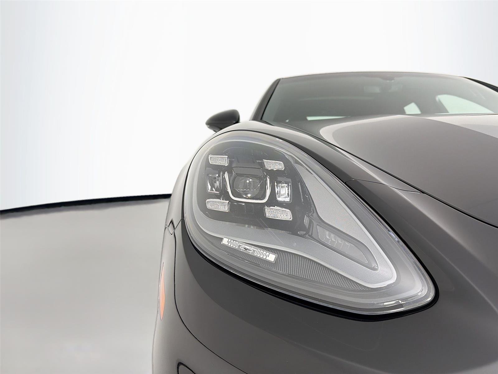 Used 2023 Black Porsche Platinum Edition image 30