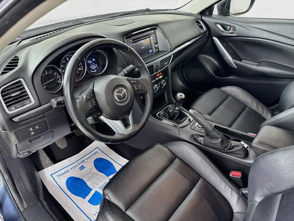 Used 2015 Blue Mazda i Touring image 9