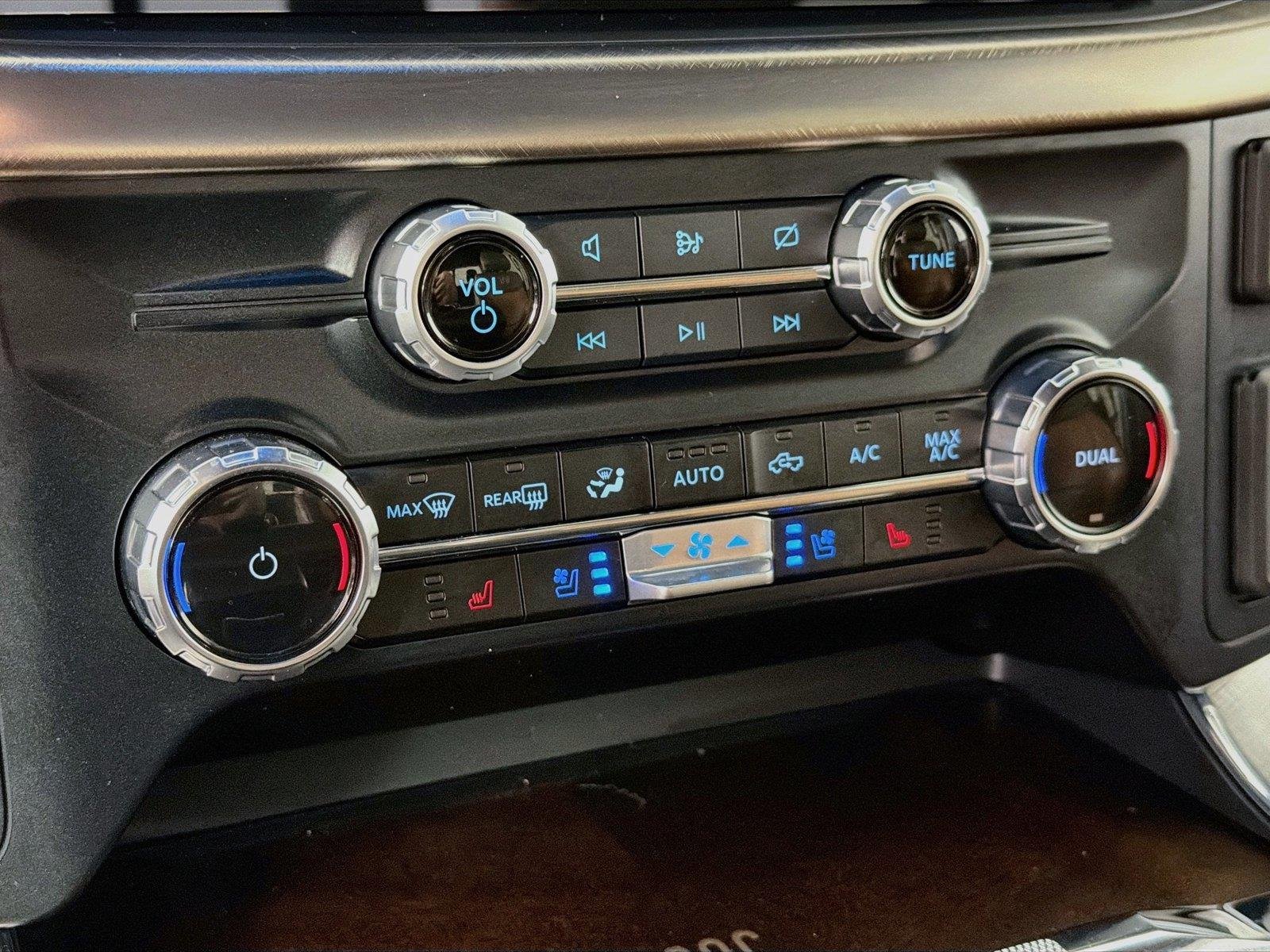 Used 2023 Antimatter Blue/Stone Gray Ford King Ranch image 21