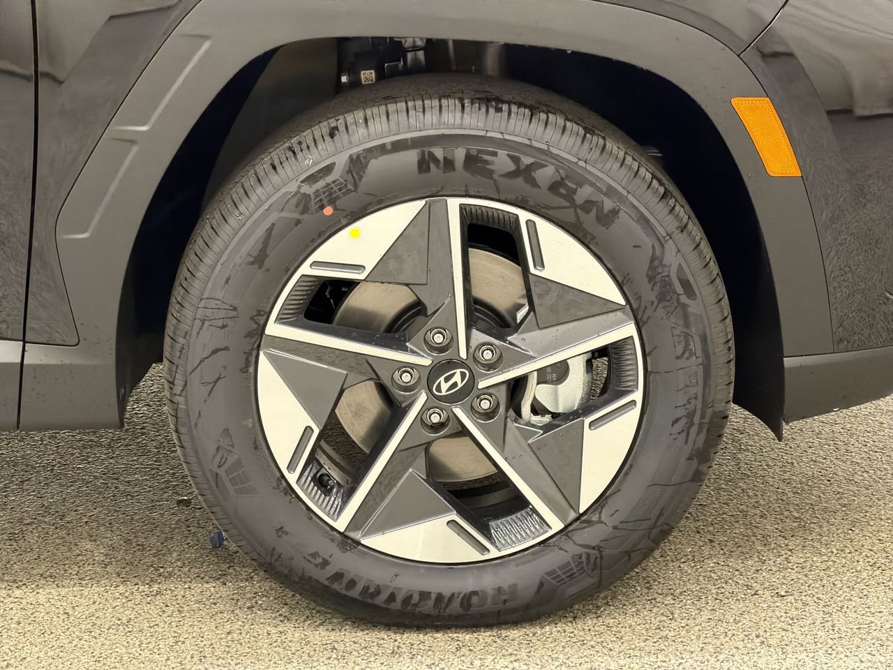 New 2026 Ash Black Hyundai SEL AWD image 10