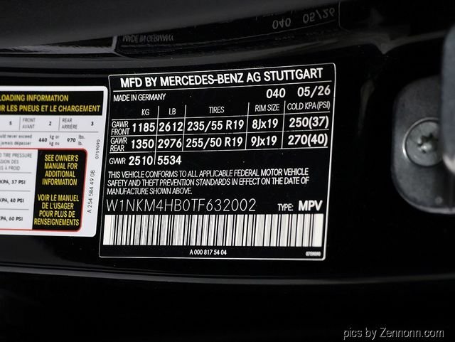 New 2026 Black Mercedes-Benz GLC 300 image 23