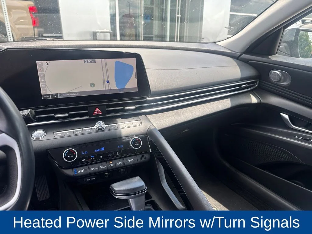 Used 2023 Electric Hyundai Limited image 13