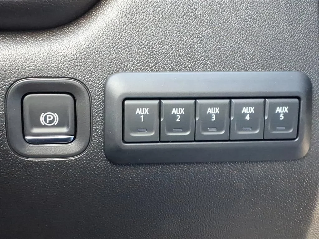 2025 Chevrolet Silverado 2500 HD Work Truck - Photo 20