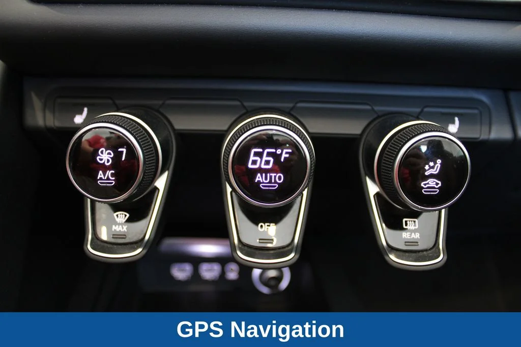 Used 2023 Black Audi V10 performance image 10