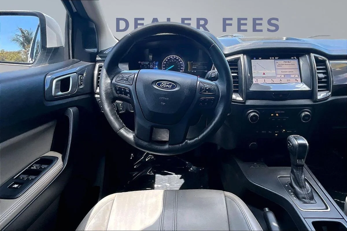Used 2019  Ford LARIAT image 9