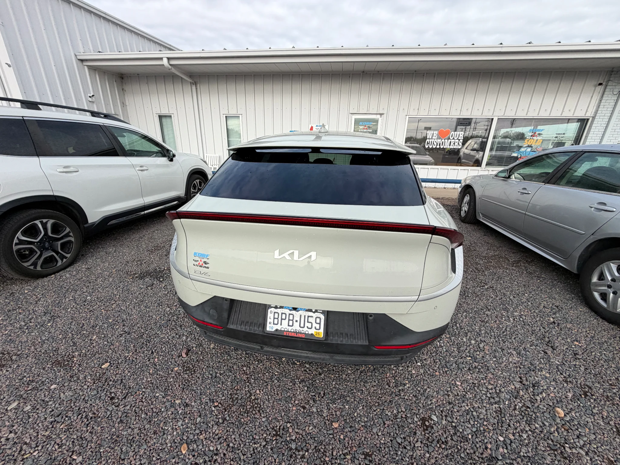 Used 2024 Glacier Kia Light Long Range image 34