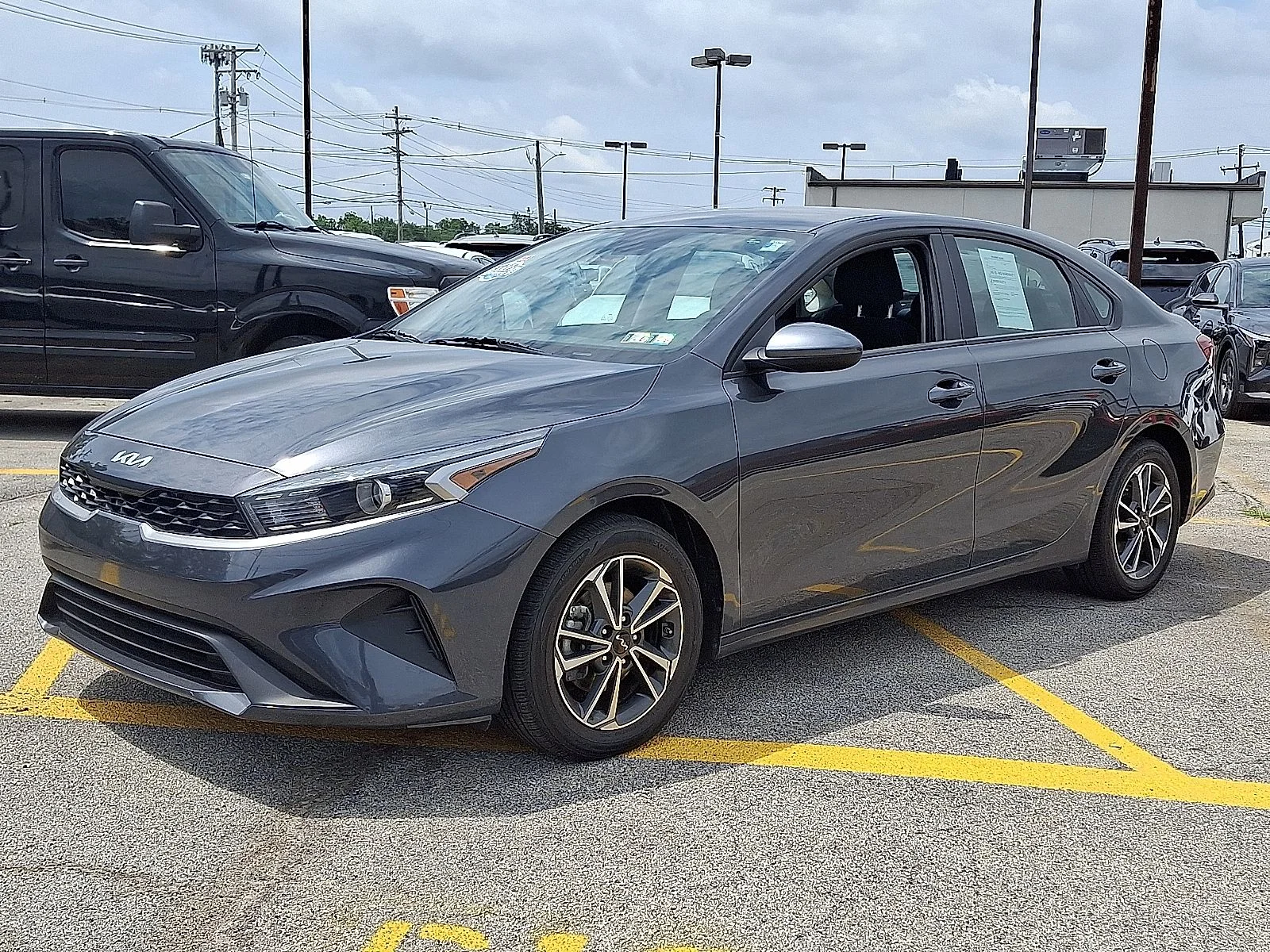 Certified Used 2023 Gray Kia LXS image 3